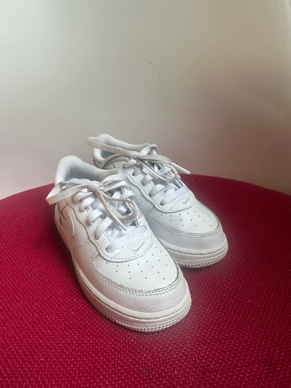 Nike force 1 sneakers 9c white